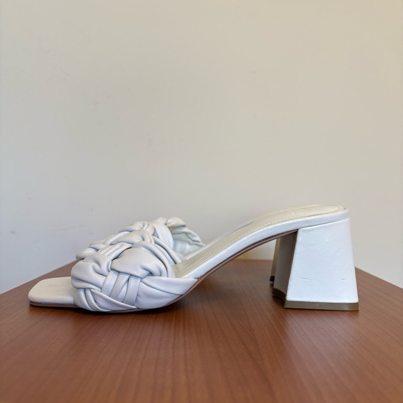 Marc Fisher White Braided Block Heel Mules Sandals Women’s Shoes Square Toe 7 - Picture 1 of 8